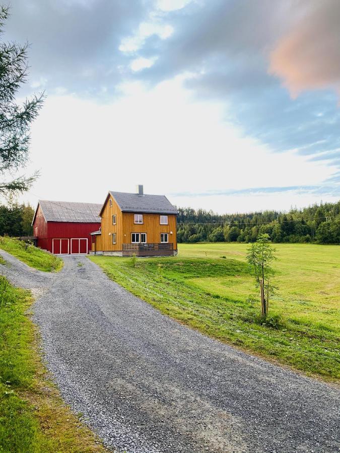 Fjellstad Gard - 2 Minutes From E6 And 5 Minutes Drive From Steinkjer City Villa Exterior foto